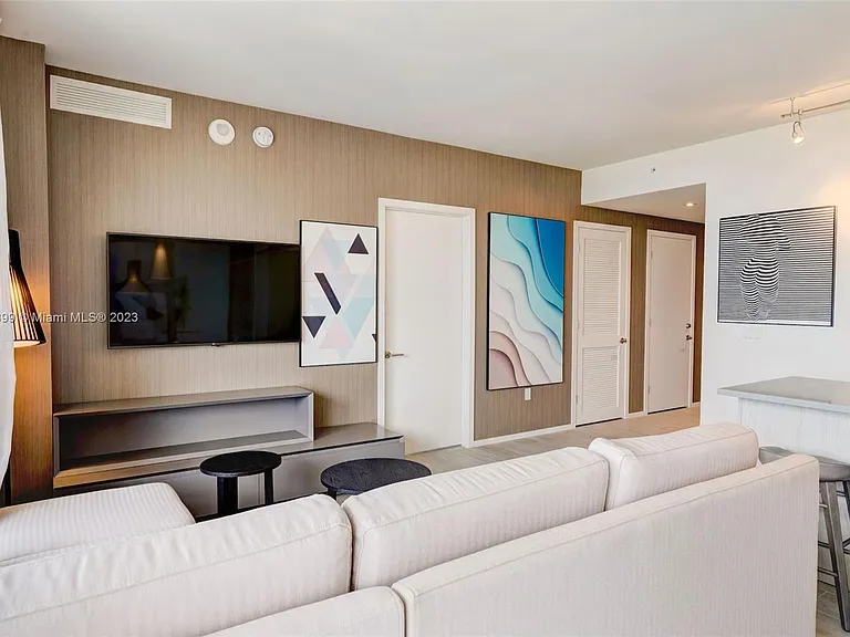4010 S Ocean Dr #R2106 — Photo 5