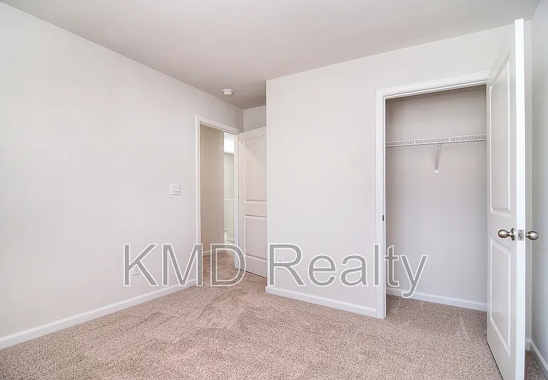 5155 Hyrule Dr — Photo 24