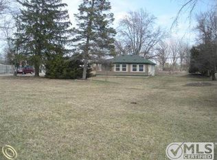 11562 Telegraph Rd, Carleton, MI 48117
