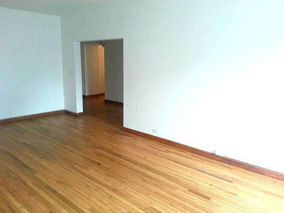 3rd image of 355 E 86th St APT 4E