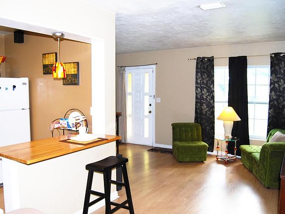 4th image of 5216 Shirley Ave