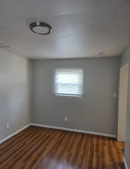 3444 John Daly St — Photo 9