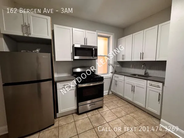 162 Bergen Ave, Jersey City, NJ