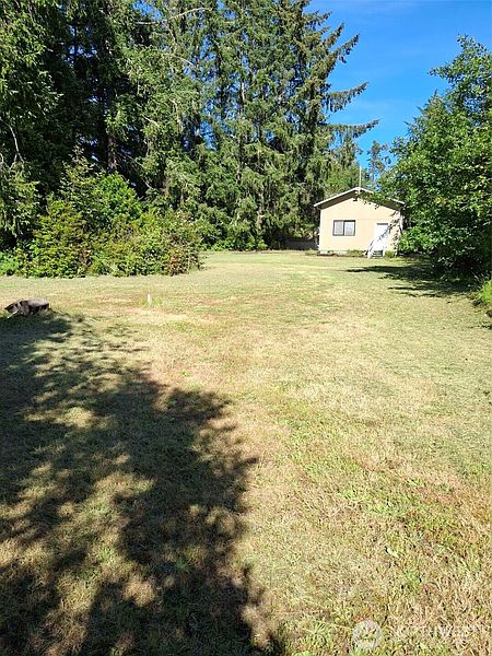3rd image of 1912 255th Lane