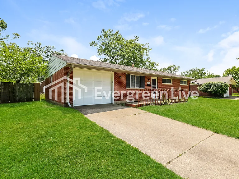 7858 Harshmanville Rd — Photo 2