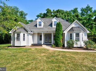 54 Farm View Rd, Front Royal, VA 22630