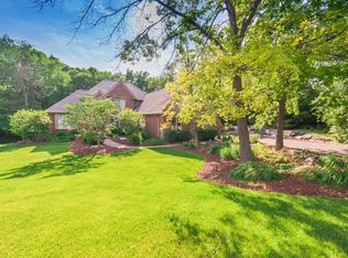 5482 Boulderwood Rdg, Clarkston, MI 48348