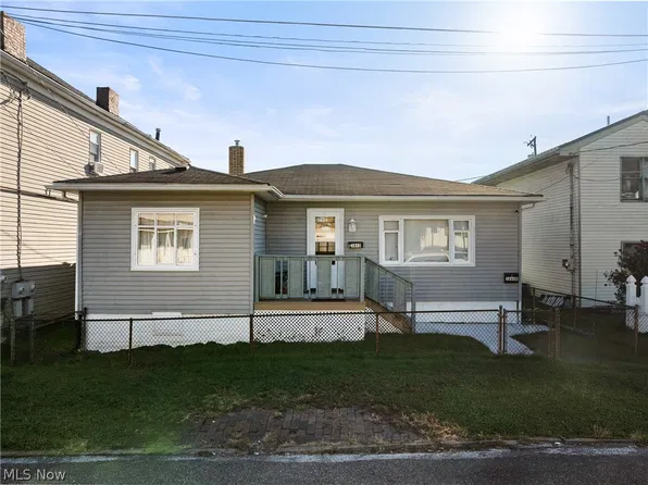 3860 Harrison St, Bellaire, OH 43906