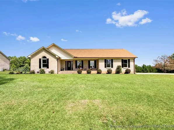 9121 Ramsey St, Linden, NC 28356