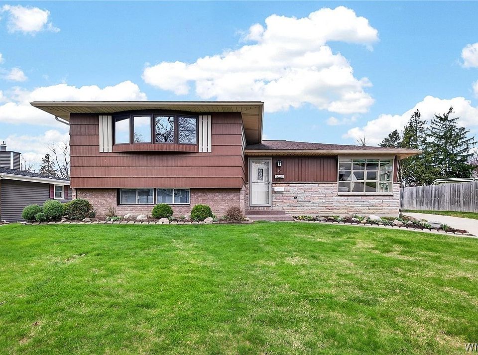 1st image of 49 Boxwood Cir
