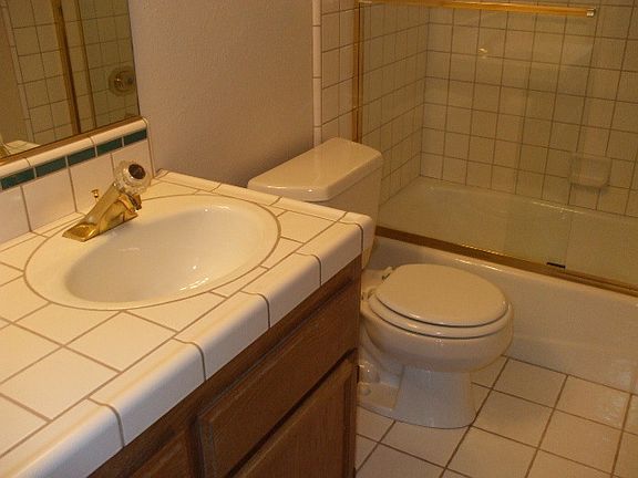 5th image of 1569 Bonita Ct