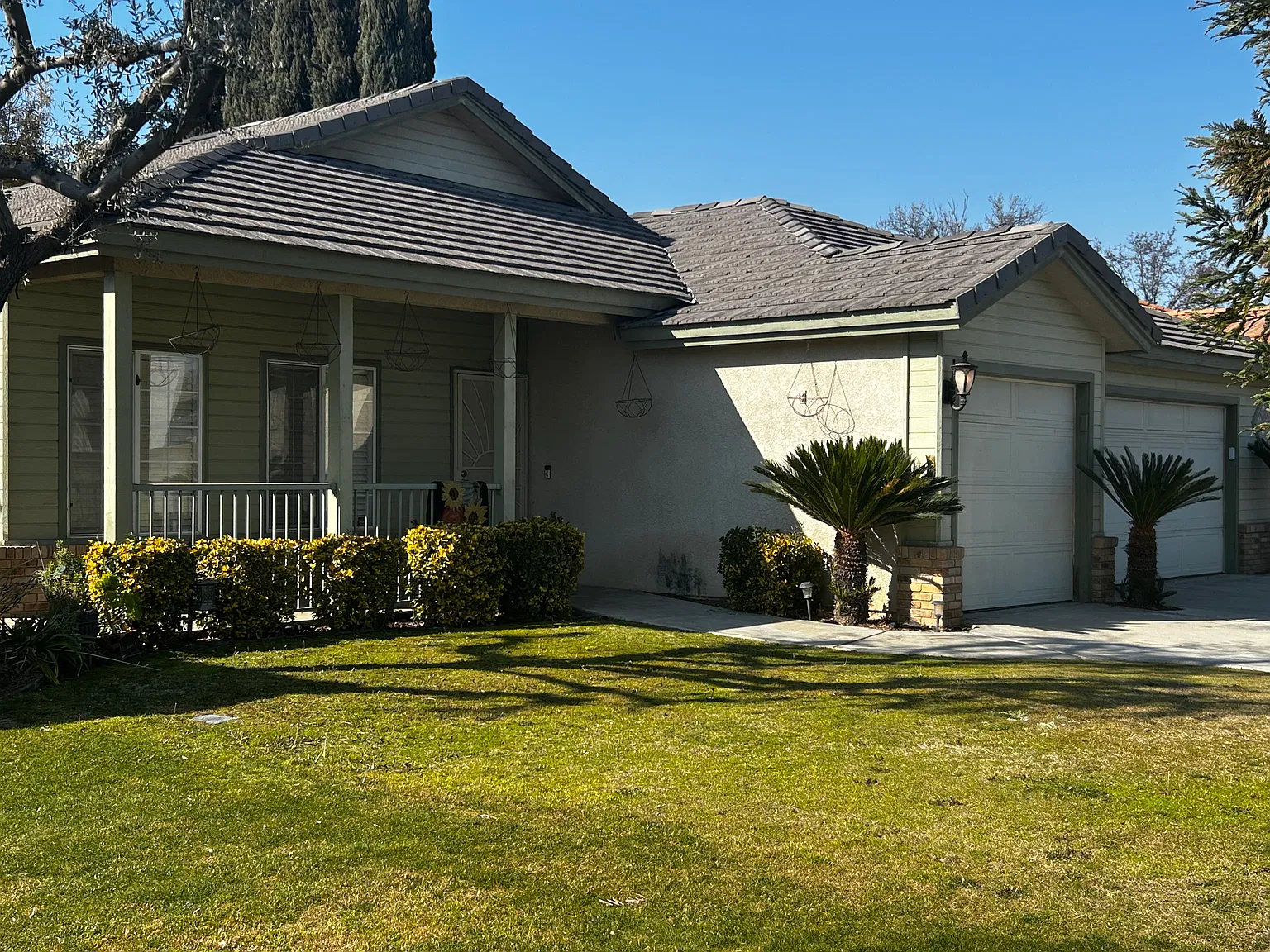 6409 Lavender Gate Drive — Photo 1