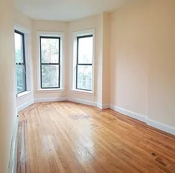 Rented by Uptown Flats LLC