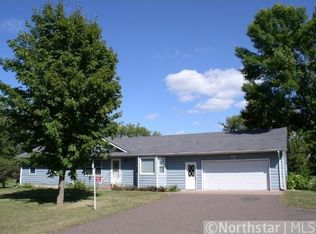 34729 Oasis Rd, Lindstrom, MN 55045
