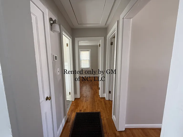 2806 Woodleigh St — Photo 5
