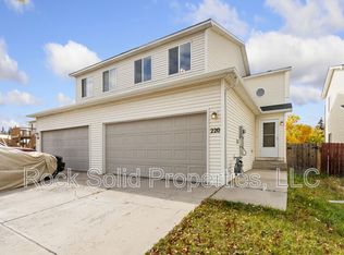 220 Patton Ave, Cheyenne, WY 82007