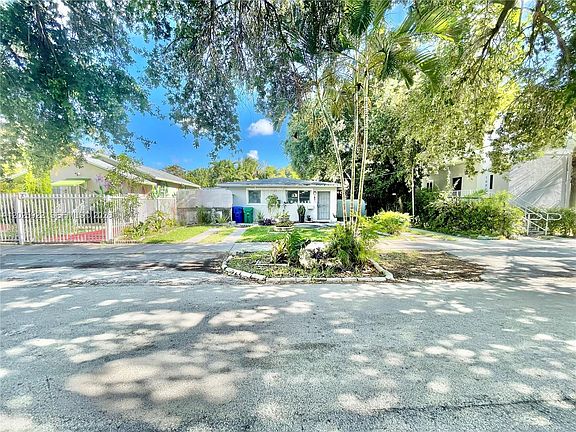 3rd image of 1874 NW 19th St