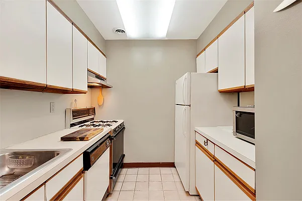 Sold by Douglas Elliman | media 9