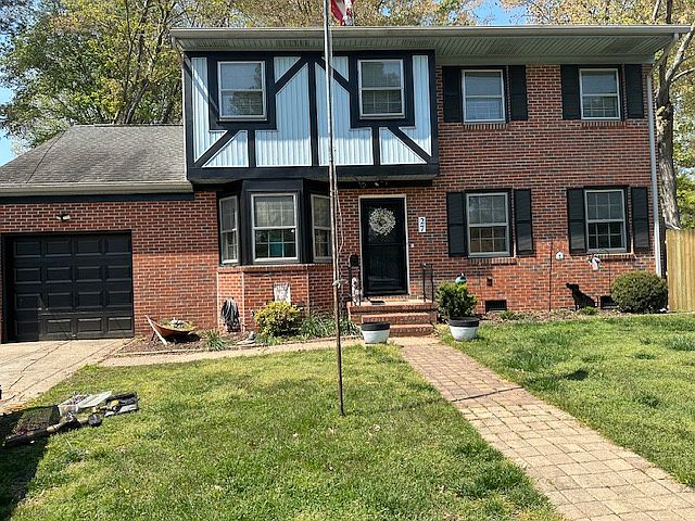 1st image of 27 Fauquier Pl
