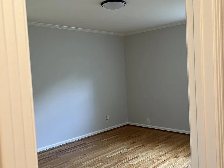 810 Davis Dr — Photo 12