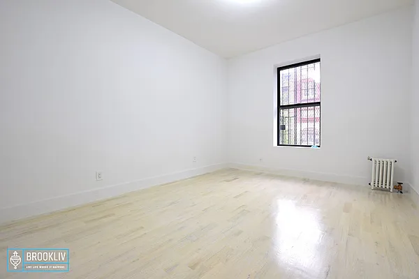 Rented by null | media 4