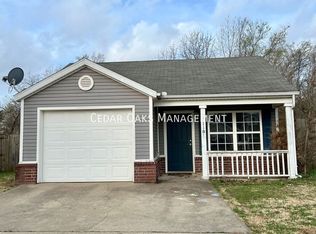 1110 S C Ct, Rogers, AR 72756