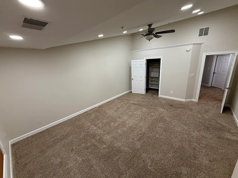 10526 Abingdon Way — Photo 14