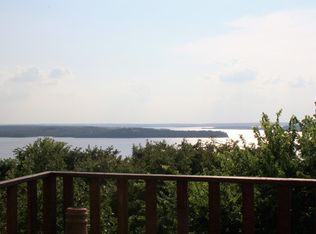 4 Westwind Dr, Sand Springs, OK 74063