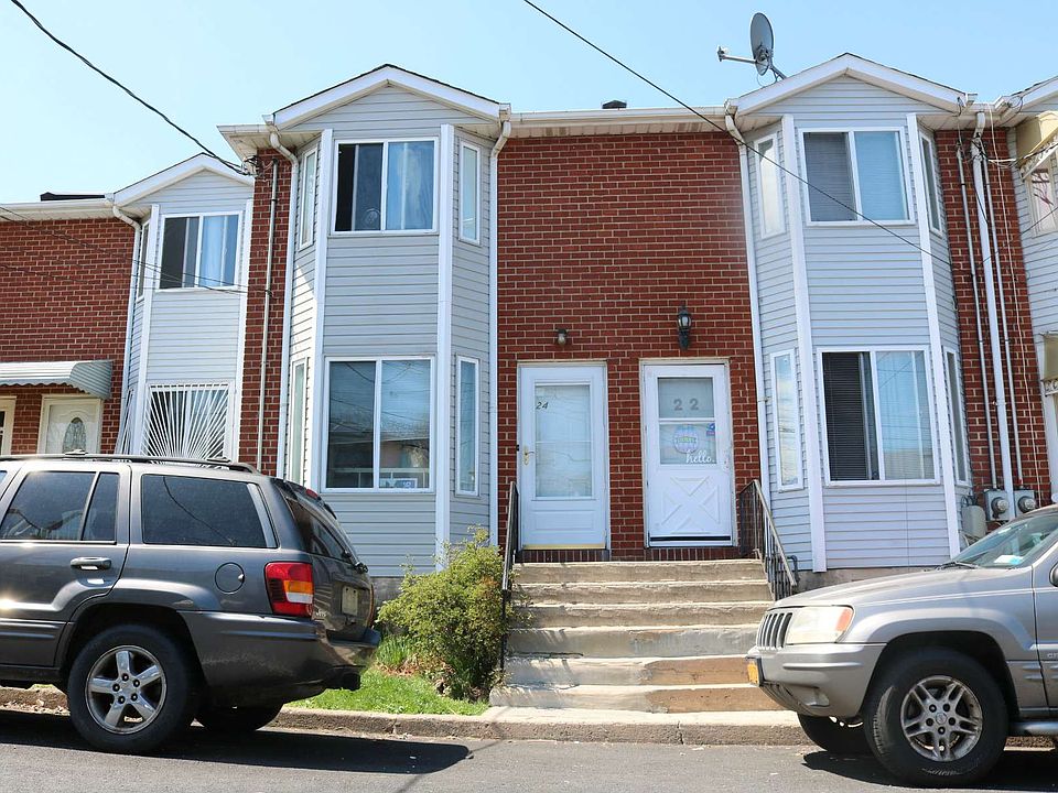 1st image of 24 Northfield Ct