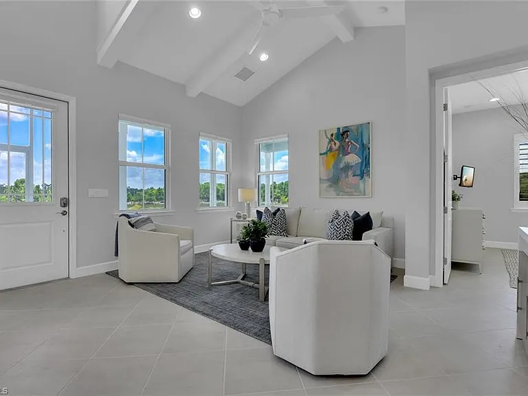 7124 Saona Ct — Photo 2