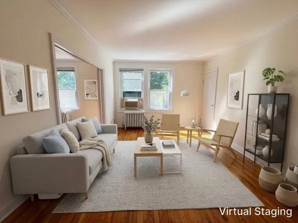 3945 48th St Floor 2, Sunnyside, NY 11104