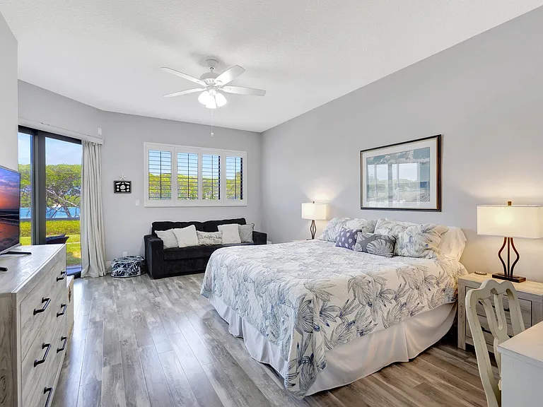 200 Waterway Rd #109 — Photo 21