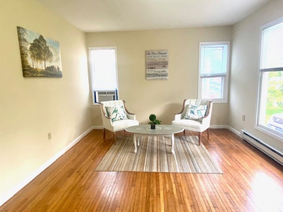 1056 Albemarle Ave, Waynesboro, VA 22980 Zillow