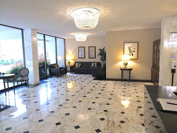 Building entry foyer