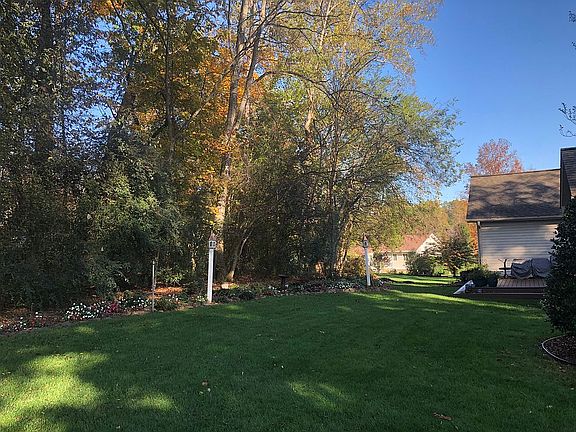 4th image of 305 Saligugi Ln