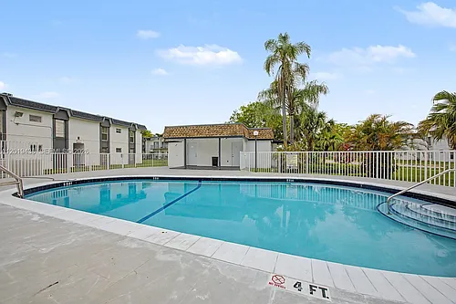7256 SW 94th Pl #A8 Photo 1