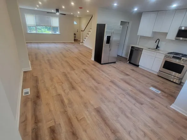 7904 Forrest Ave, Philadelphia, PA 19150