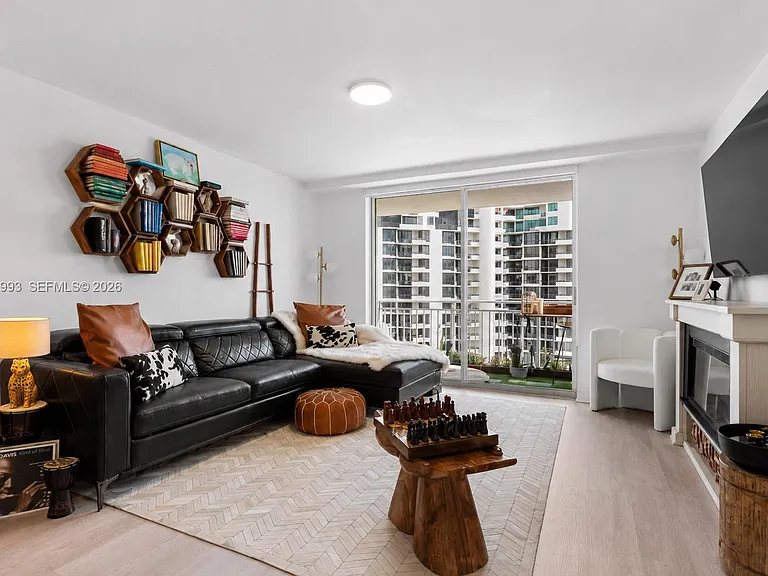770 Claughton Island Dr #1705 — Photo 1