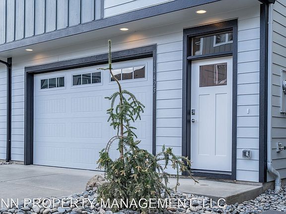 5th image of 14433 NE 22nd Ave