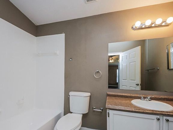 5th image of 7470 Groveoak Dr #123467