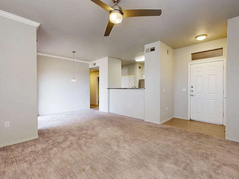 20100 N 78th Pl #2019 — Photo 10
