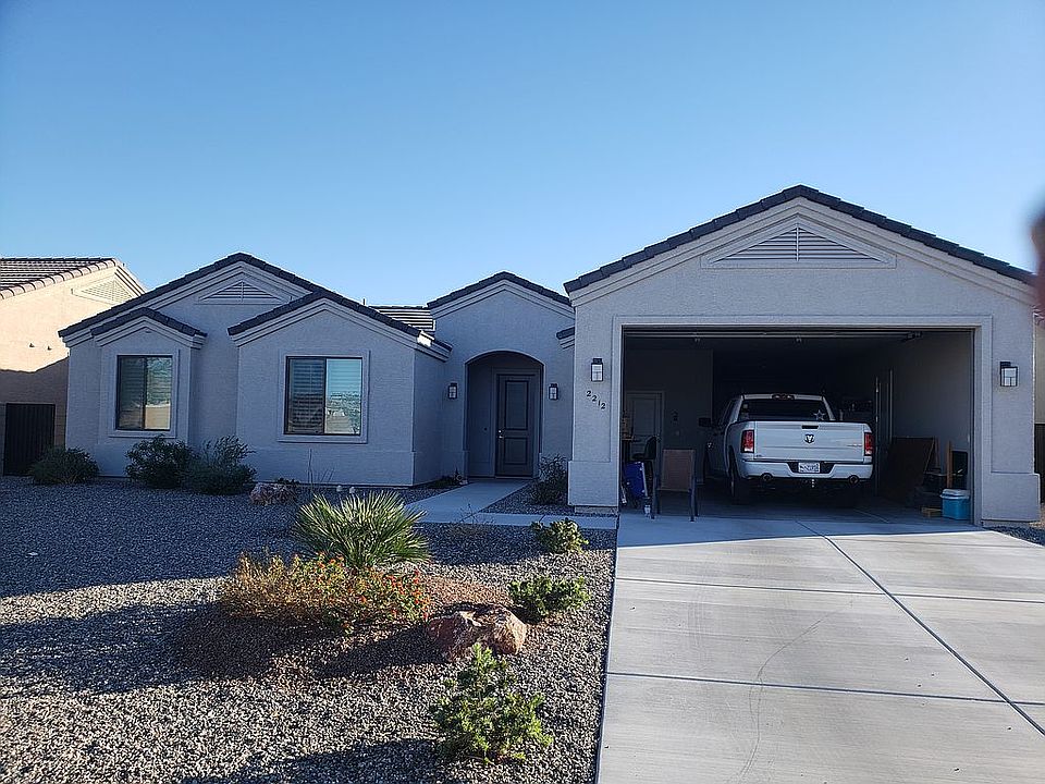 1st image of 2212 E Couples Ln