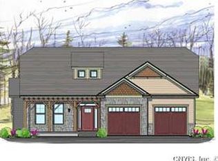 30 S Village Dr, Cazenovia, NY 13035