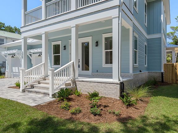 5th image of 225 Clareon Dr