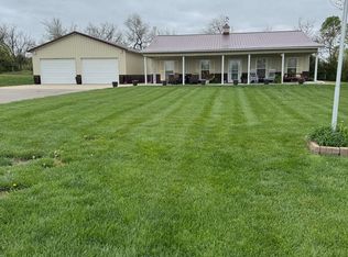10703 SW Jordan Rd, Wakarusa, KS 66546