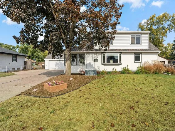 3843 72nd St E, Inver Grove Heights, MN 55076