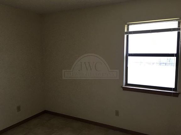 2nd image of 4308 Shawn Dr APT B