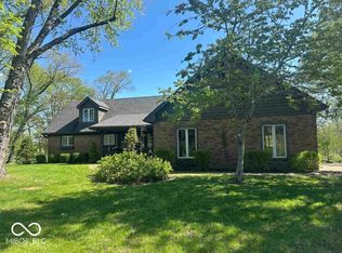 98 E Smithville Rd, Bloomington, IN 47401