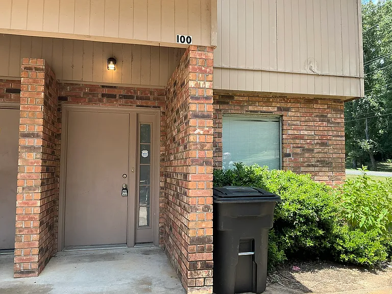 375 Stilley Rd #100 — Photo 1