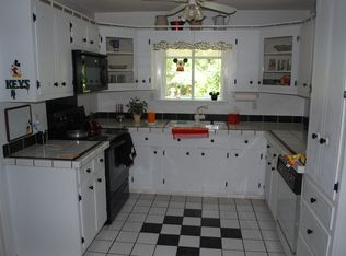 7640 Lake Rd, Bay Minette, AL 36507